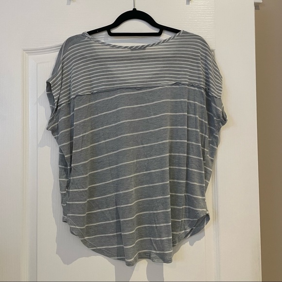 Striped tshirt - Picture 2 of 2